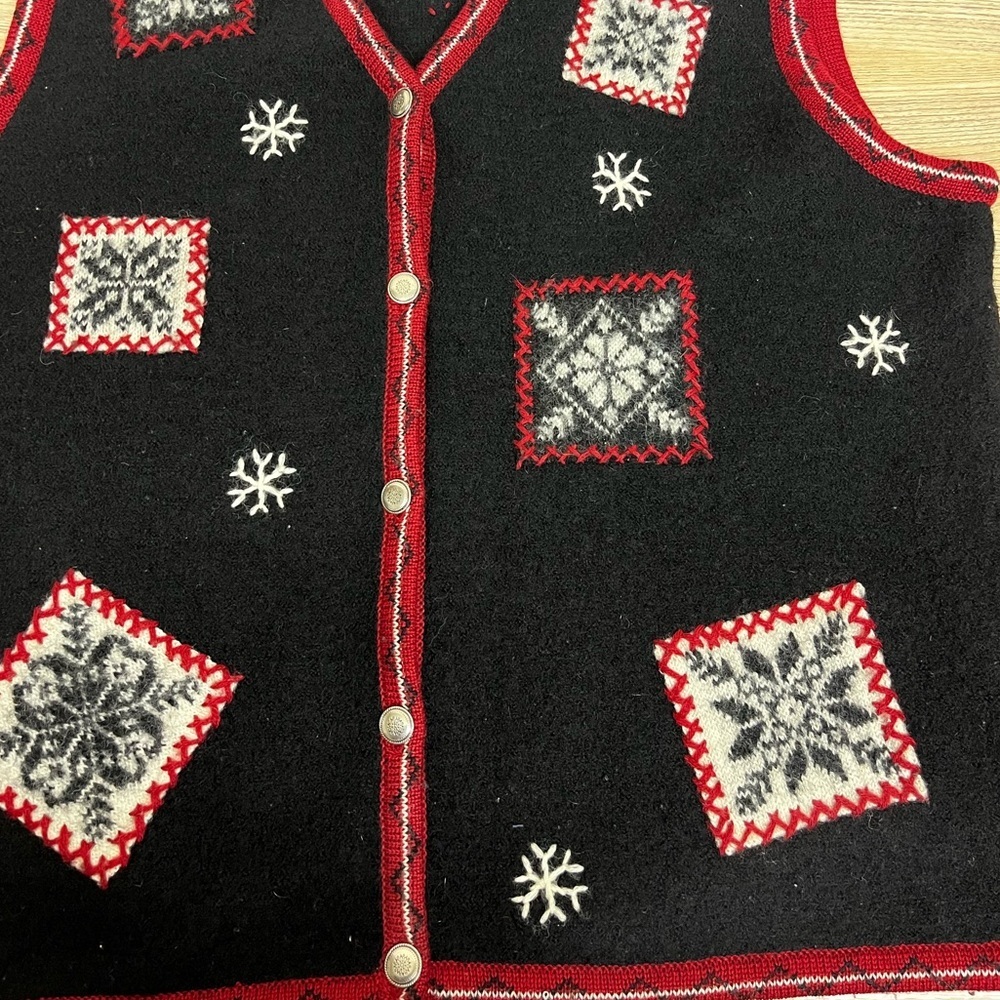 Vintage 90s Woolrich Winter Holiday Snowflake Christmas Picture Knit Vest Size L - Picture 2 of 7